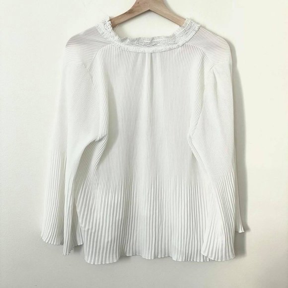 Zara White Blouse - Picture 2 of 3